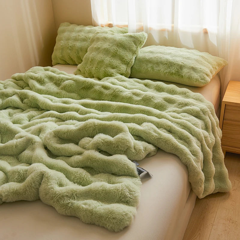 Cloud-Touch Faux Fur Blanket