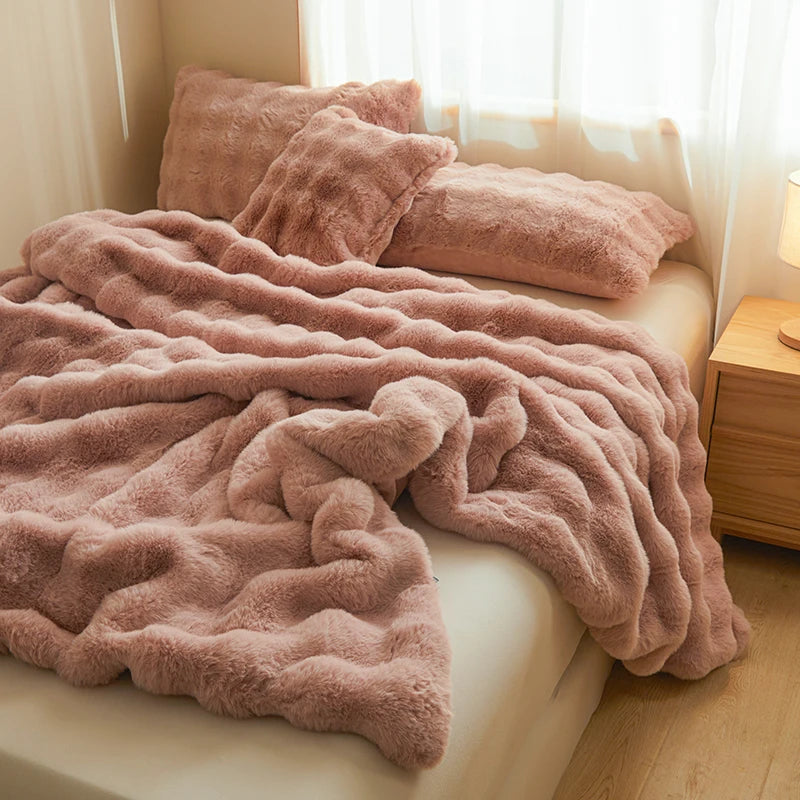 Cloud-Touch Faux Fur Blanket